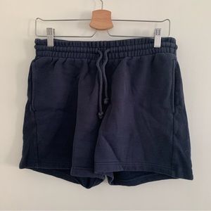 TNA cozy fleece boyfriend 5’ sweatshort